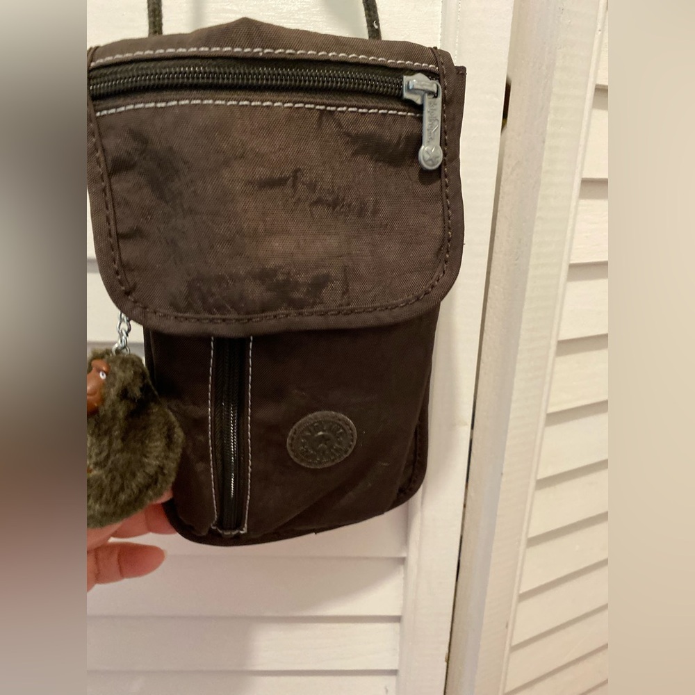 KIPLING Flap Over “Crossbody Bag w/Keychain” Chocolate Brown Zip/ID Pockets EUC